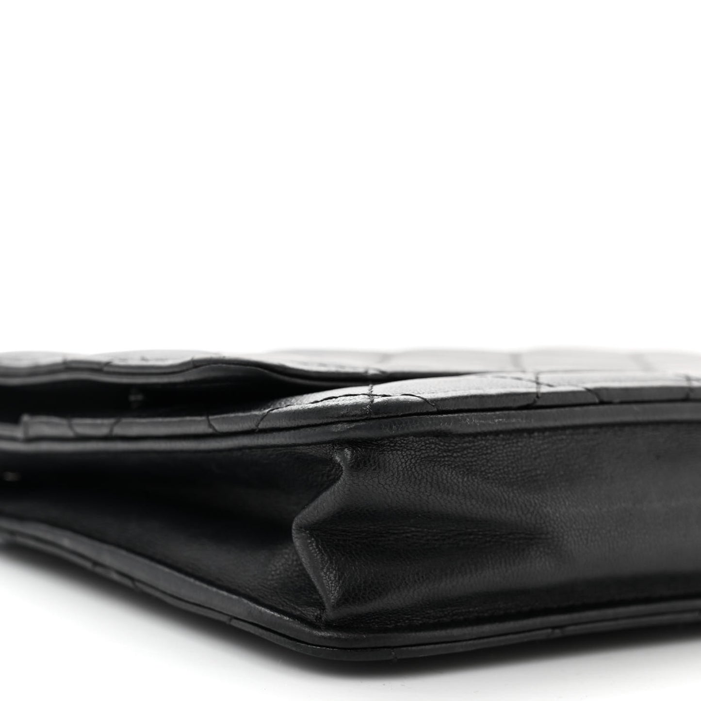 Lambskin Quilted Wallet On Chain WOC Black