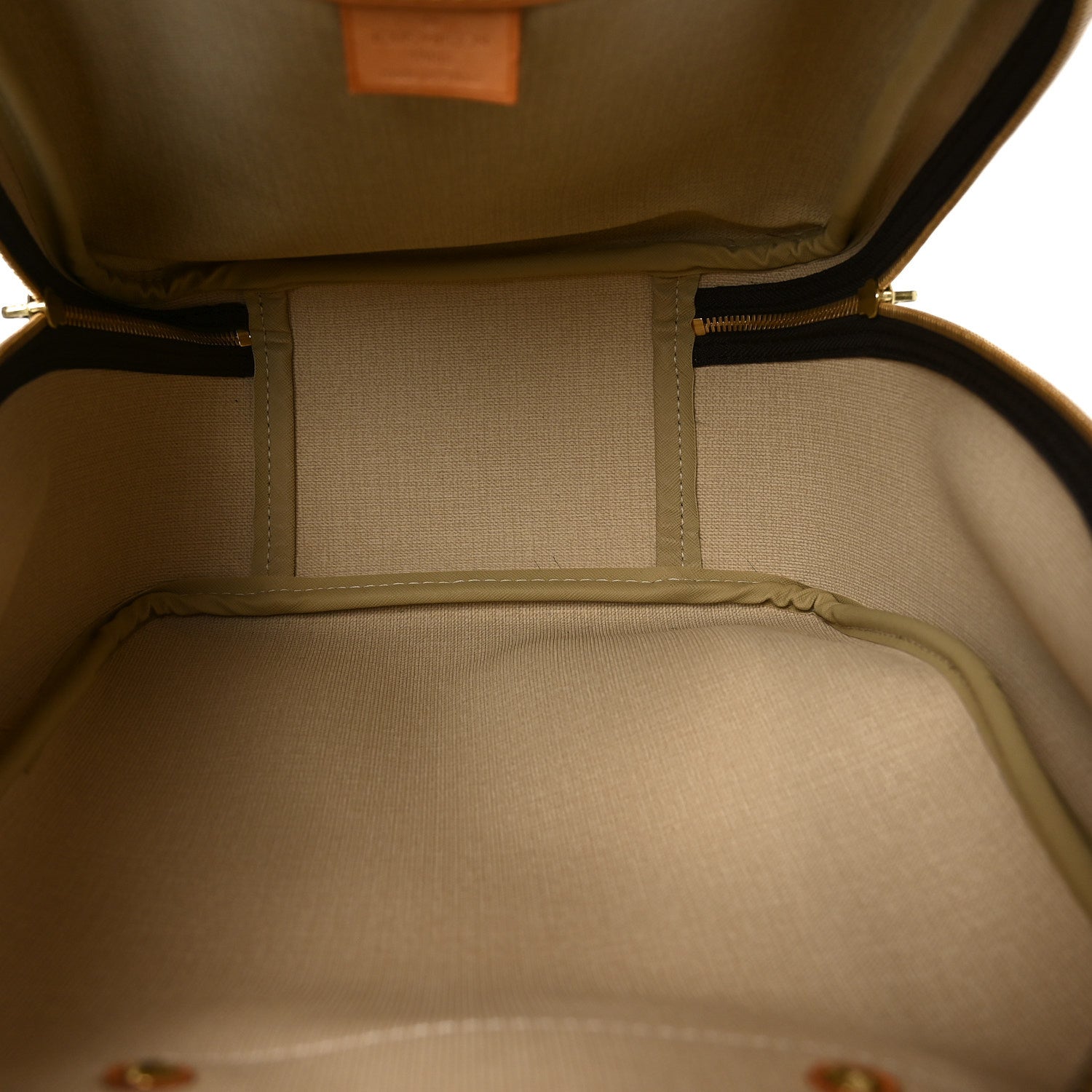 Louis Vuitton Monogram Excursion Shoe Bag 4 of 8