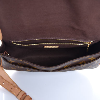 Louis Vuitton Monogram Menilmontant PM 5 of 8