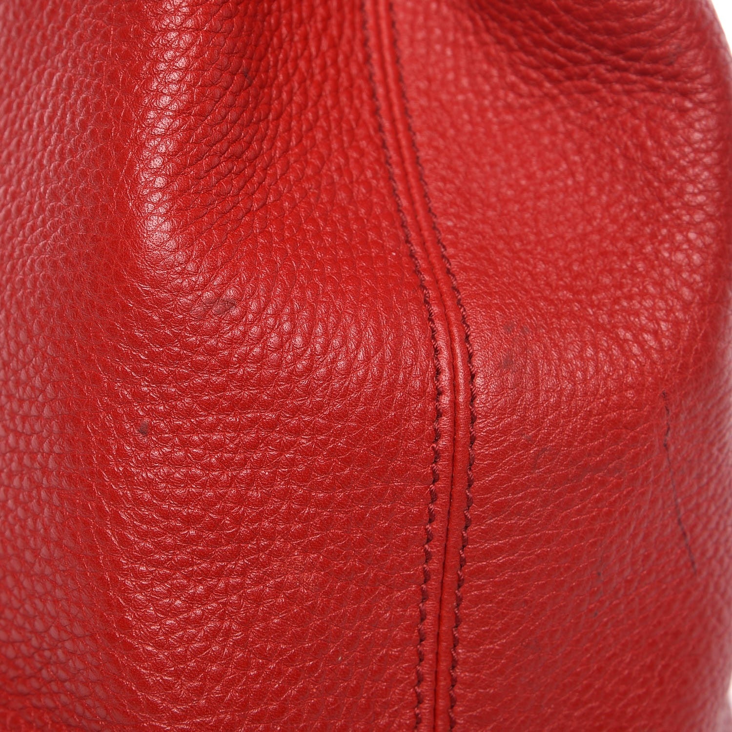Gucci Pebbled Calfskin Medium Soho Chain Shoulder Bag Tabasco Red 13 of 17