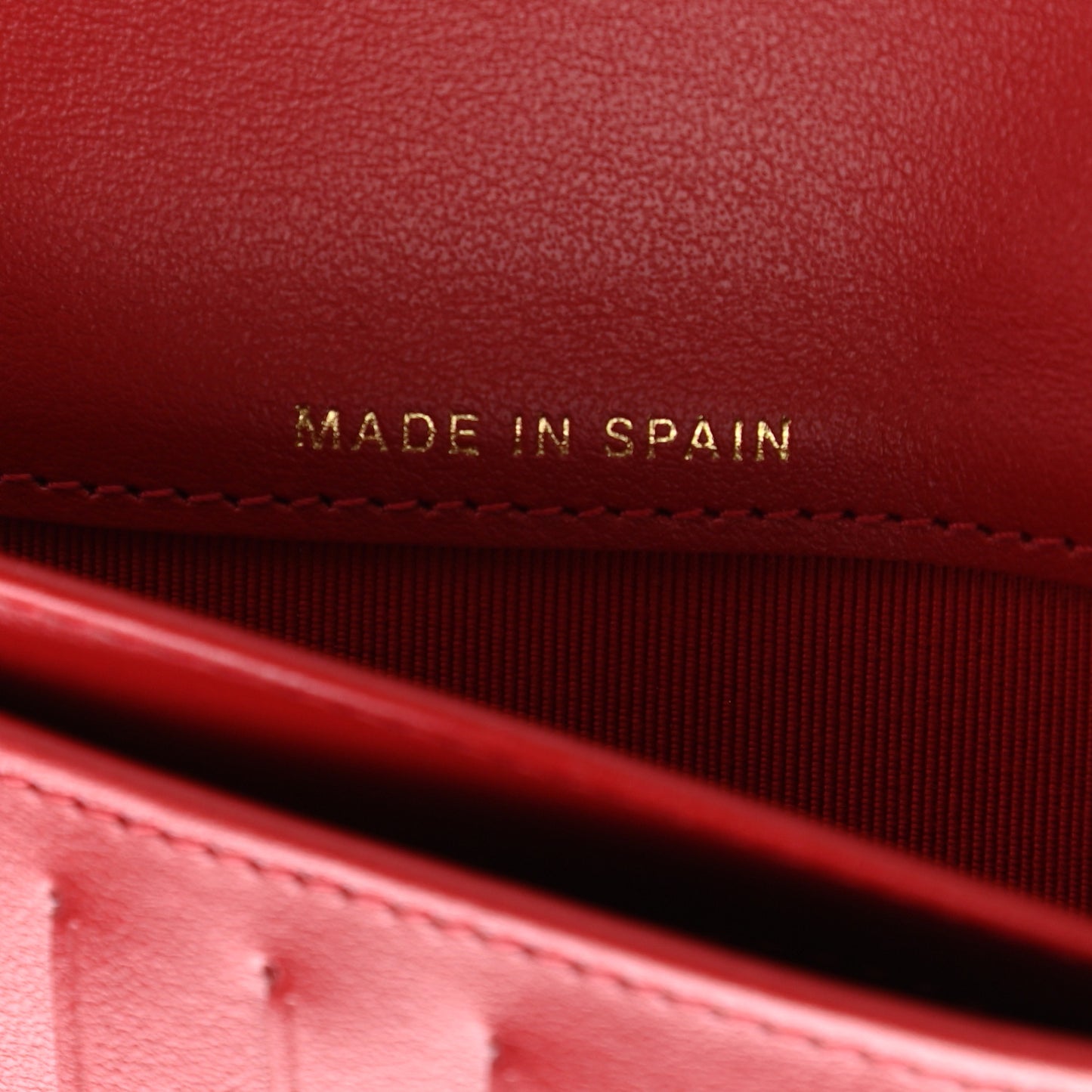 Caviar Quilted Yen Wallet Dark Red