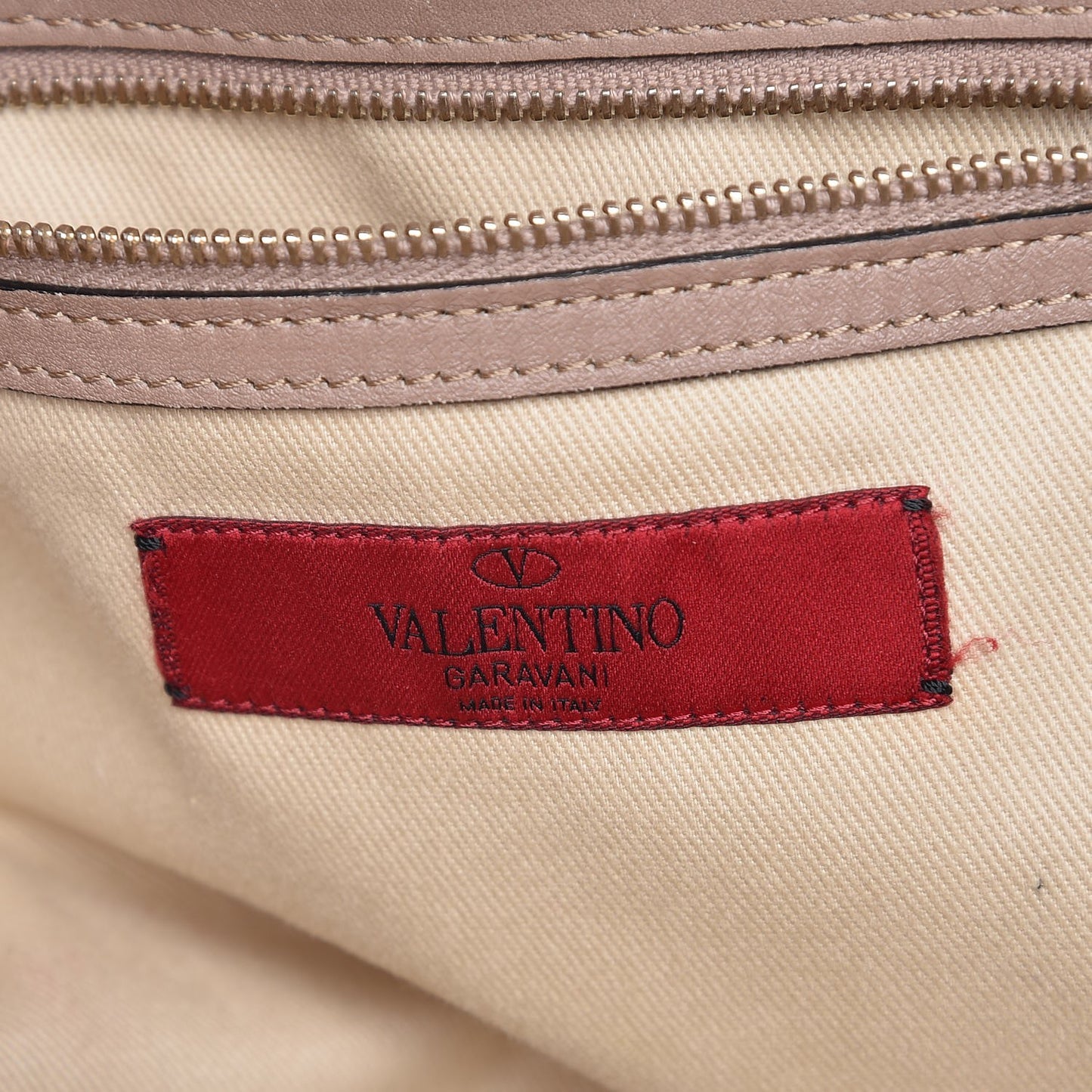 Calfskin Rockstud New Dome Bucket Tote Poudre