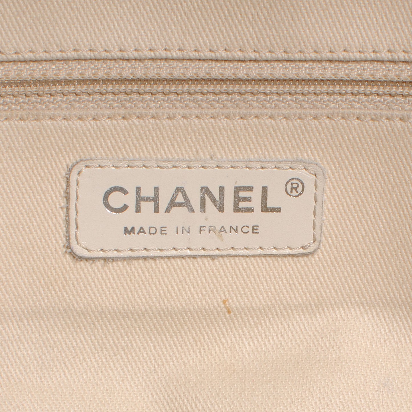 Calfskin Large Diamond Stitch Tote White