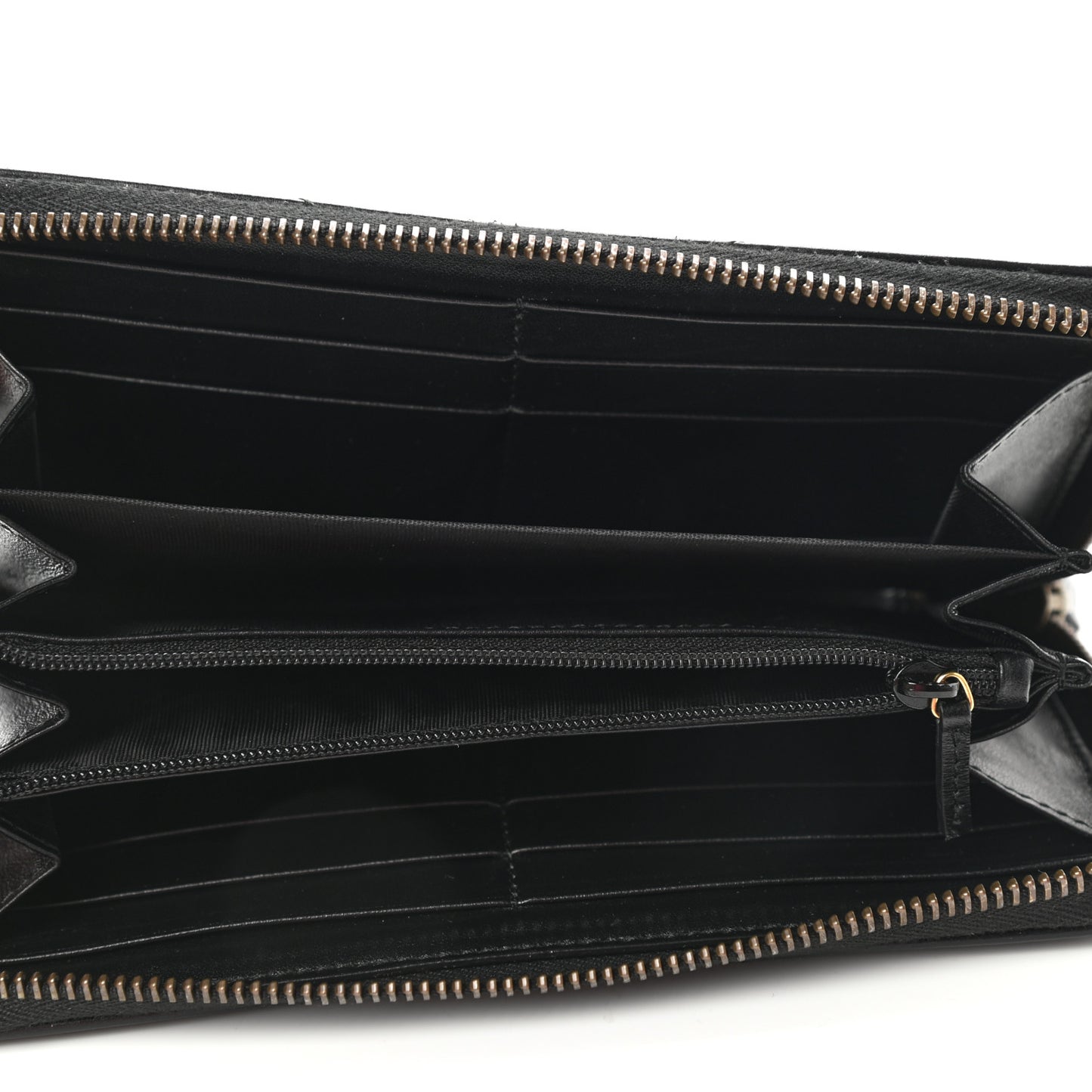Calfskin Matelasse GG Marmont Zip Around Wallet Black