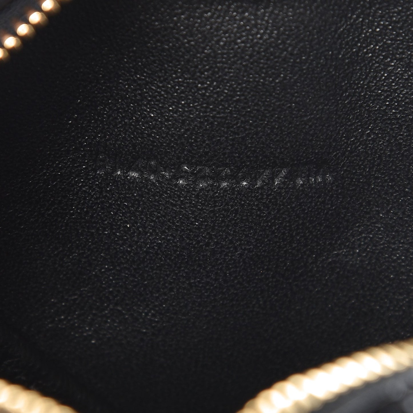 Patent Small Love Heart Chain Bag Black