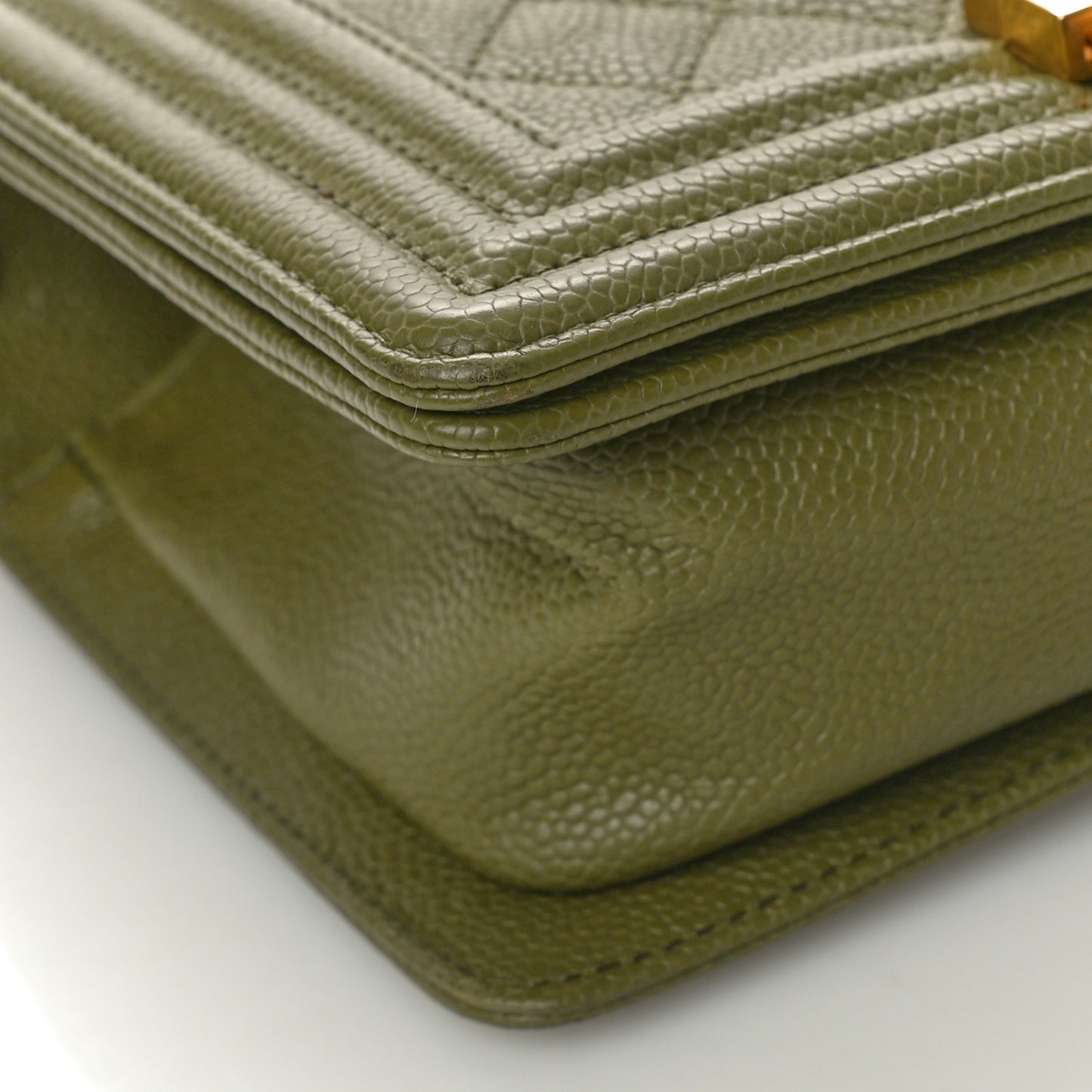 Caviar Quilted Small Boy Flap Green
