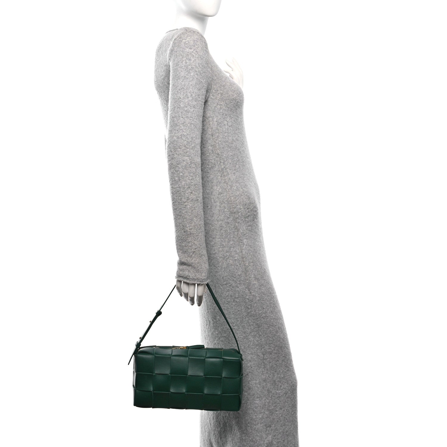 Bottega Veneta Lambskin Maxi Intrecciato Brick Cassette Bag