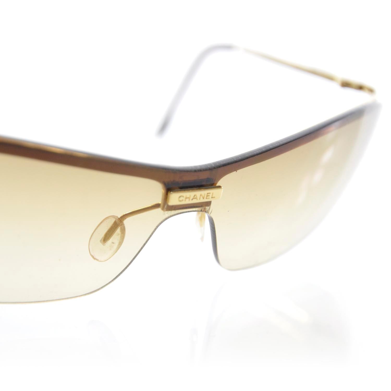 Chanel Sunglasses 4042 | 7 of 8