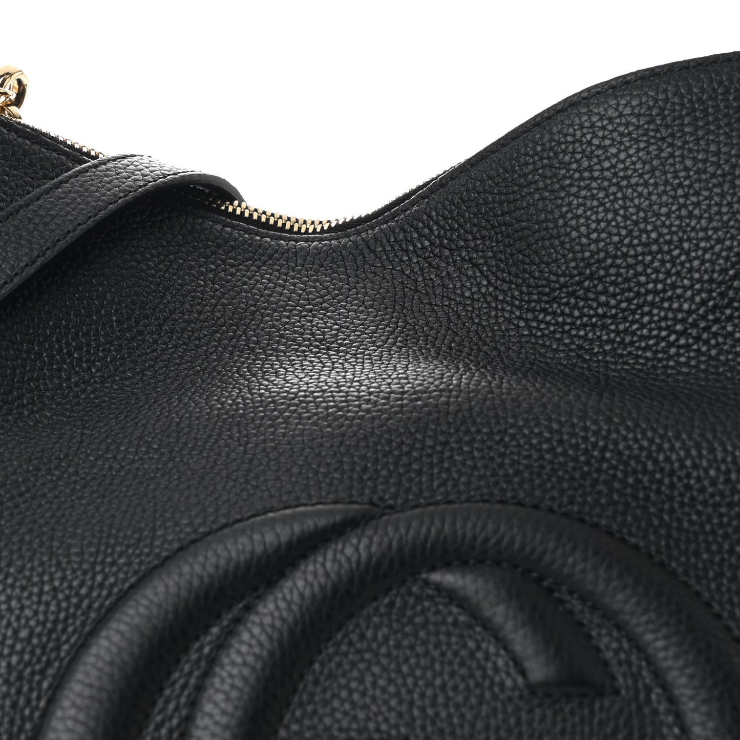 Pebbled Calfskin Large Soho Hobo Black