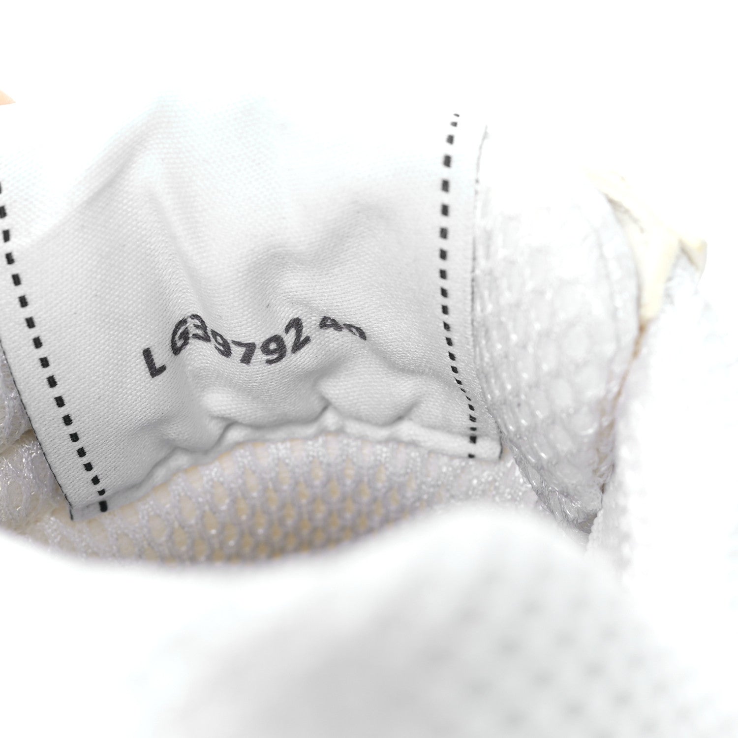Chanel Fabric Laminated Calfskin Stretch CC Womens Sneakers 40 White Silver 8 of 8