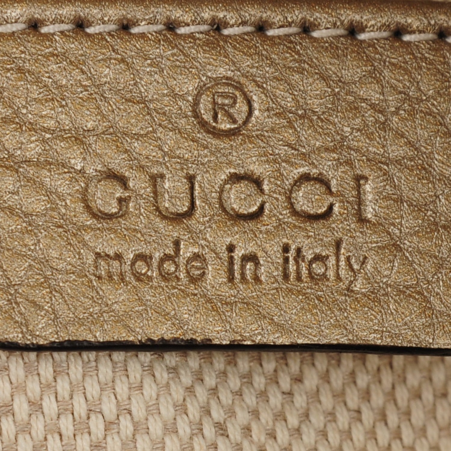 Gucci Metallic Pebbled Calfskin Small Soho Disco Bag Golden Beige 6 of 7
