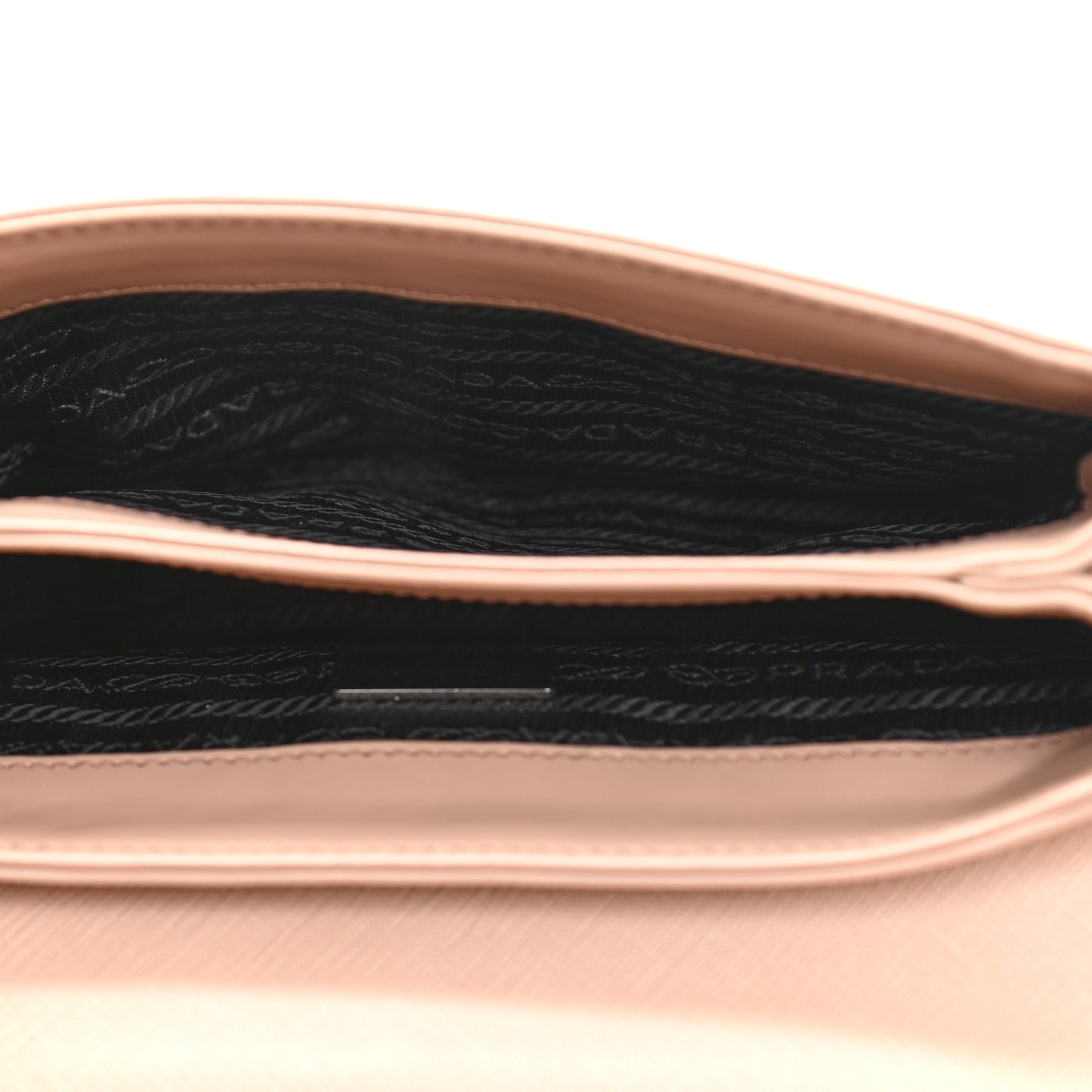Saffiano Soft Calfskin Chain Crossbody Bag Cipria