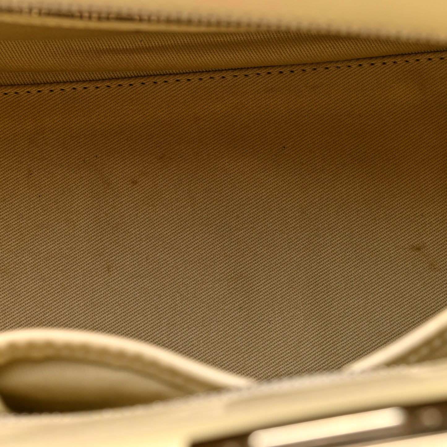 Patent Small Rockstud Double Handle Tote Ivory