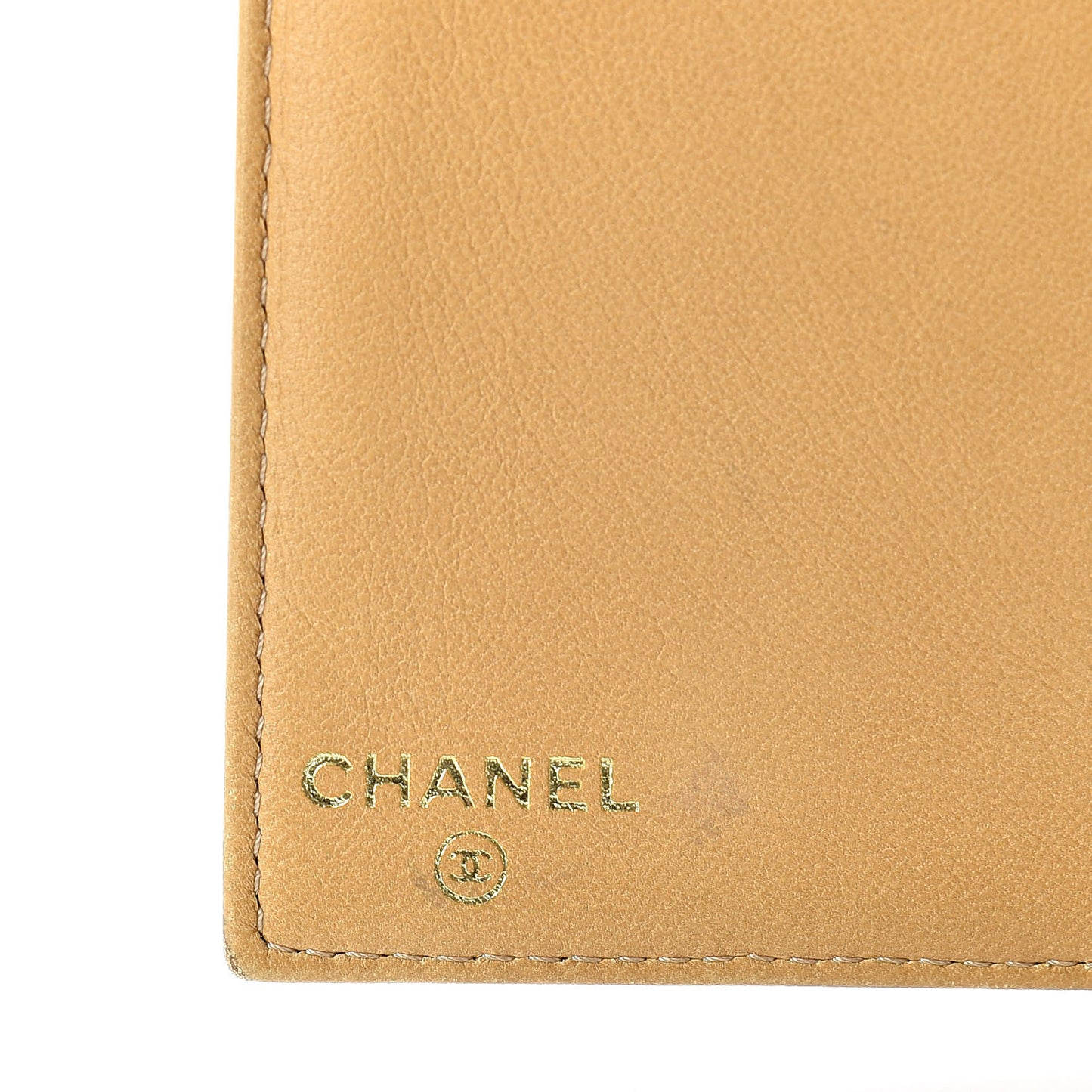 Caviar Timeless CC Yen Wallet Beige Clair