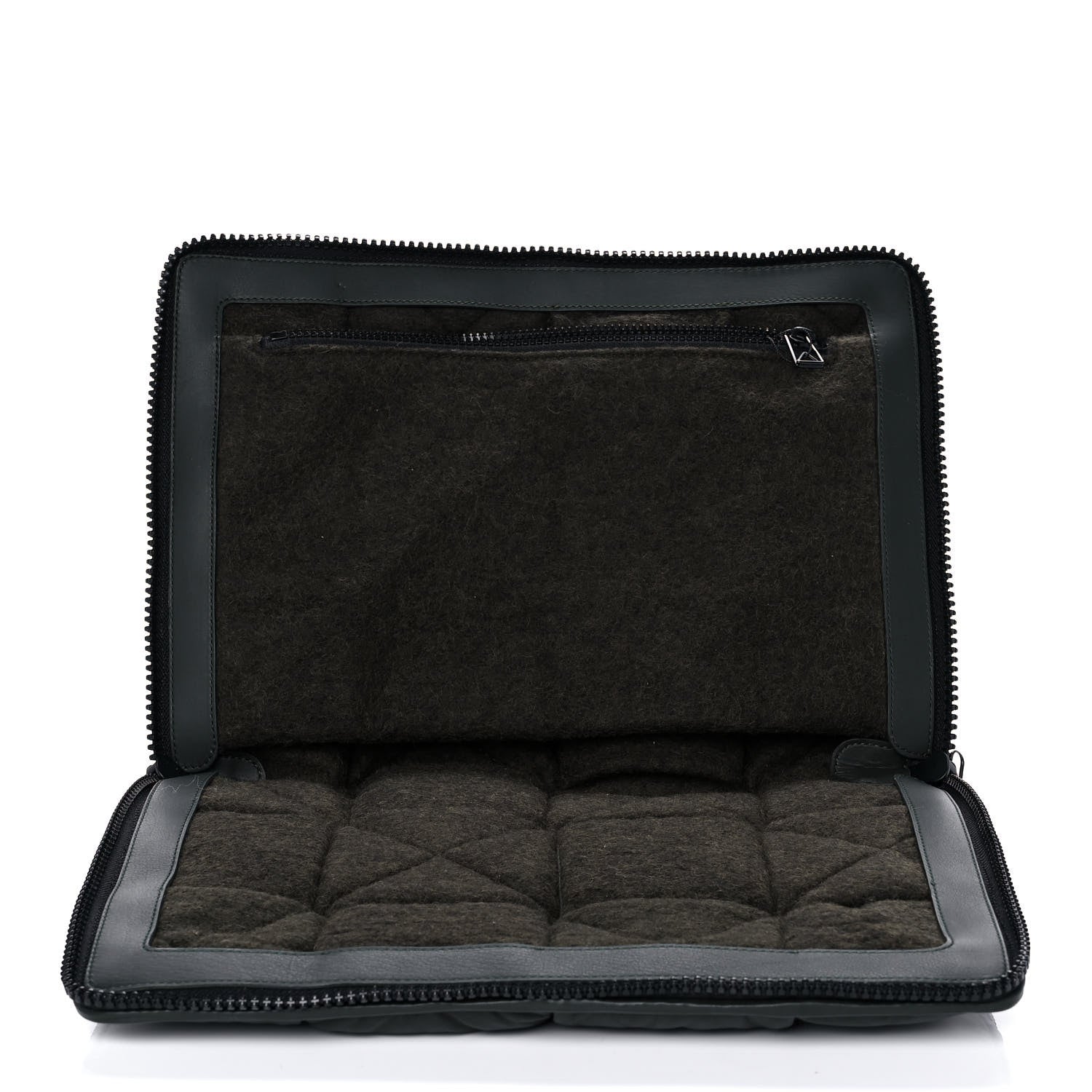 Bottega Veneta Calfskin Maxi Intrecciato Puffy Laptop Pouch Black 5 of 8