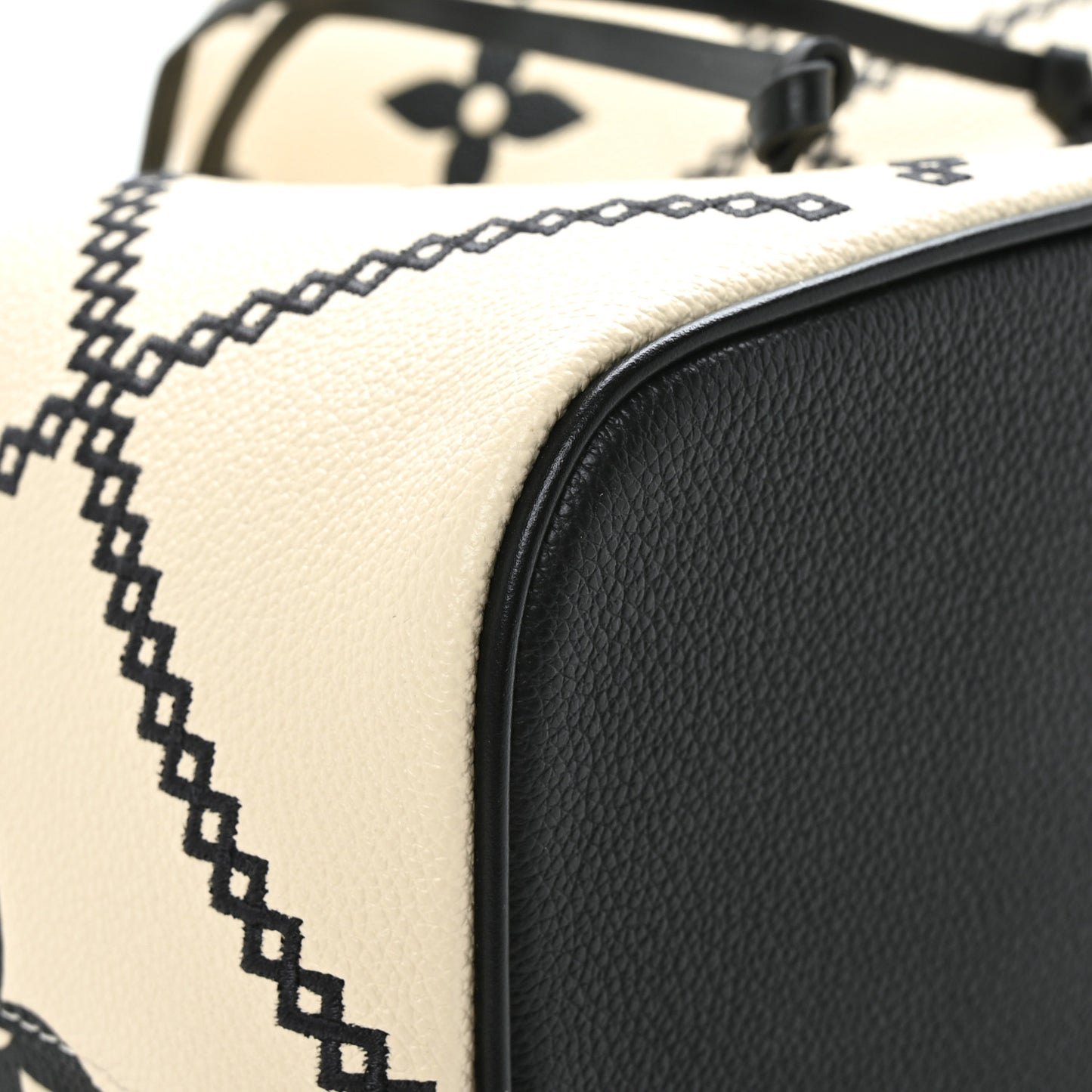 Empreinte Monogram Giant Broderies Neonoe MM Cream Black