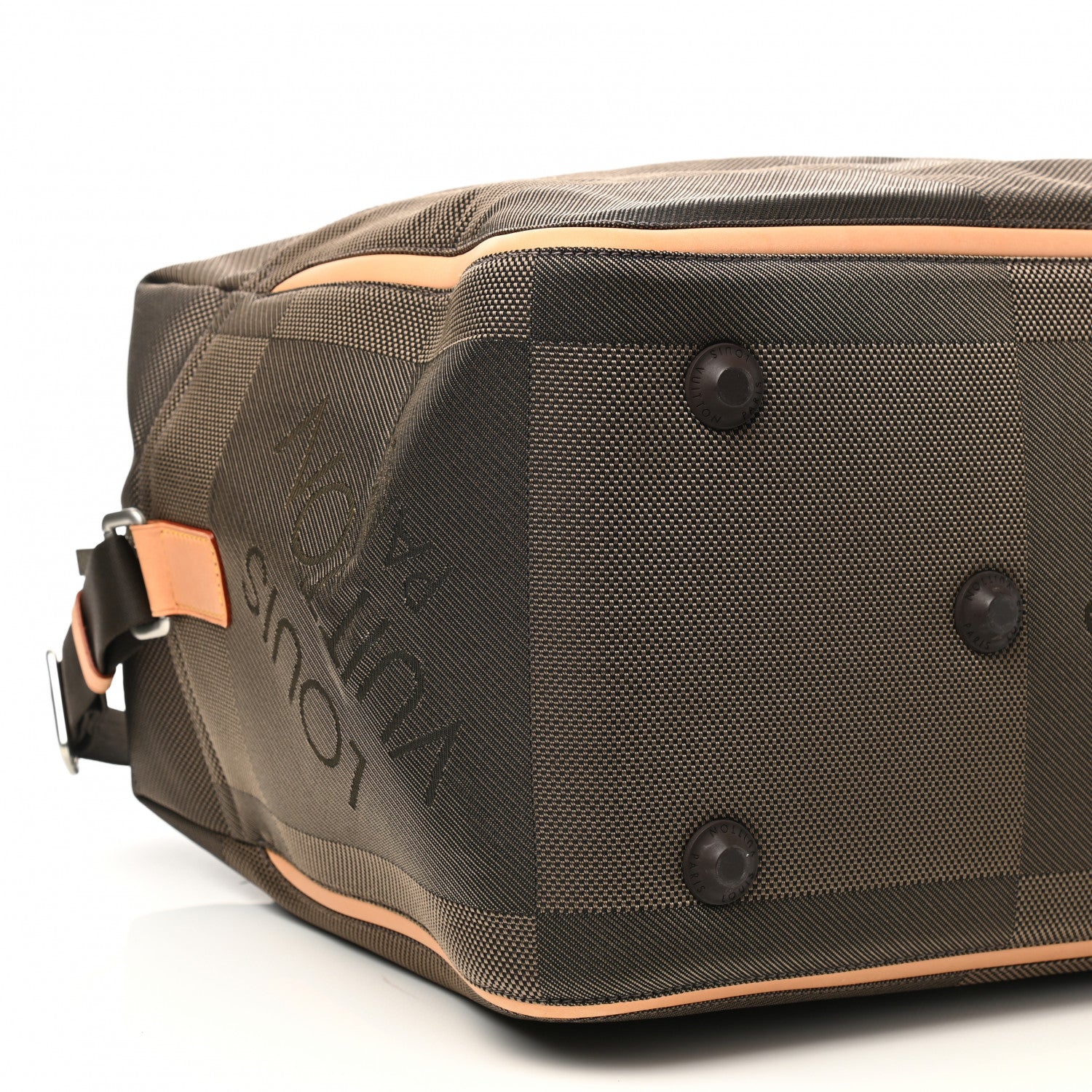 Louis Vuitton Damier Geant Souverain Terre 7 of 8
