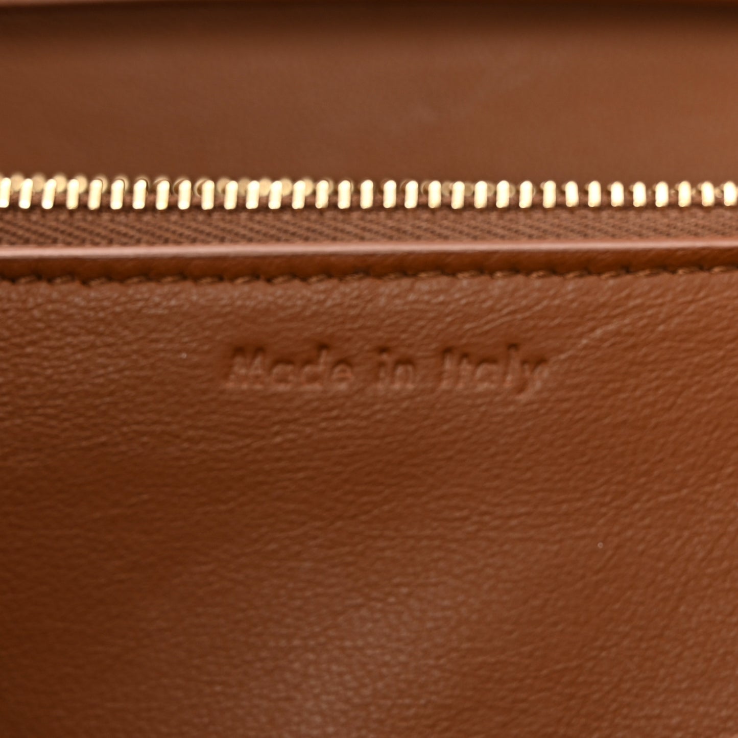 Box Calfskin Medium Classic Box Flap Bag Camel