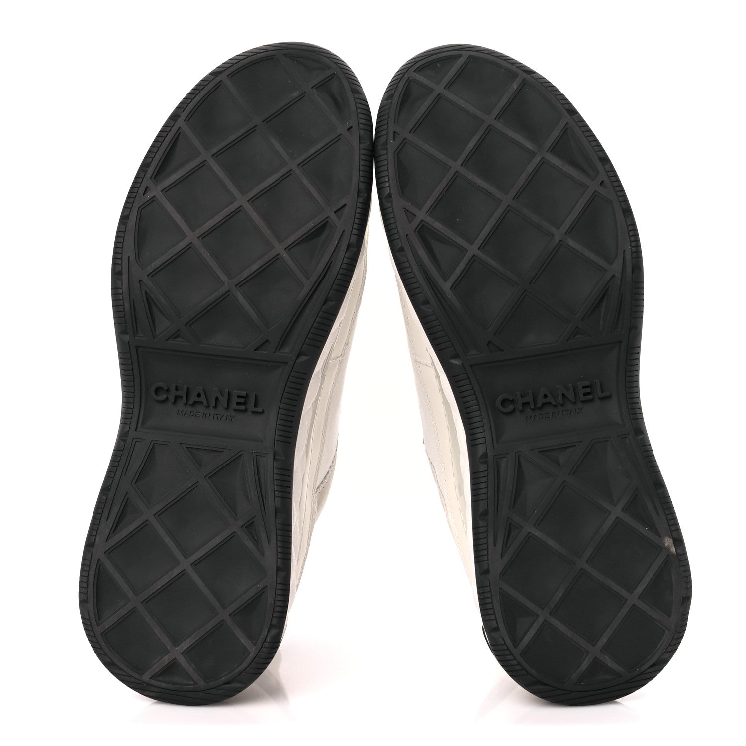Chanel Velvet Calfskin Mixed Fibers CC Sneakers 39 Ivory Black 5 of 9