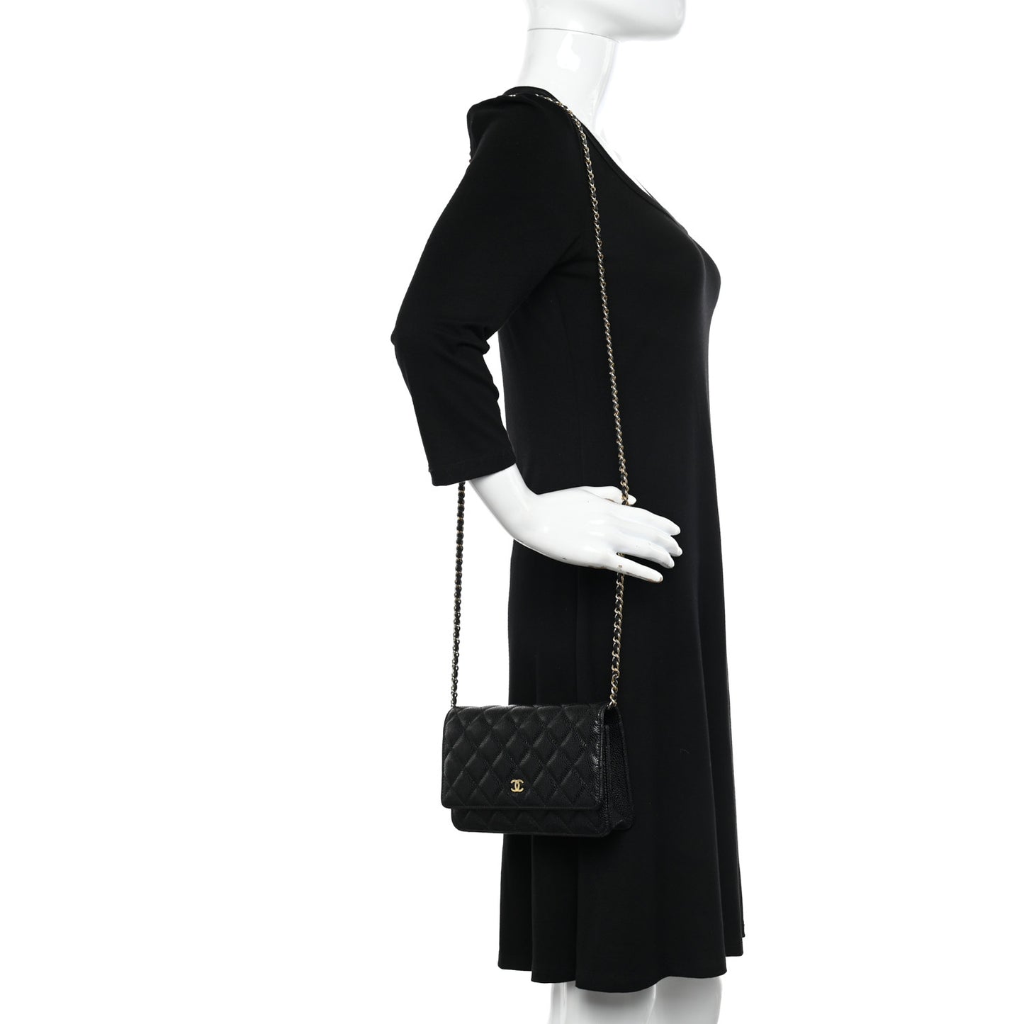 Caviar Quilted Wallet on Chain WOC Black