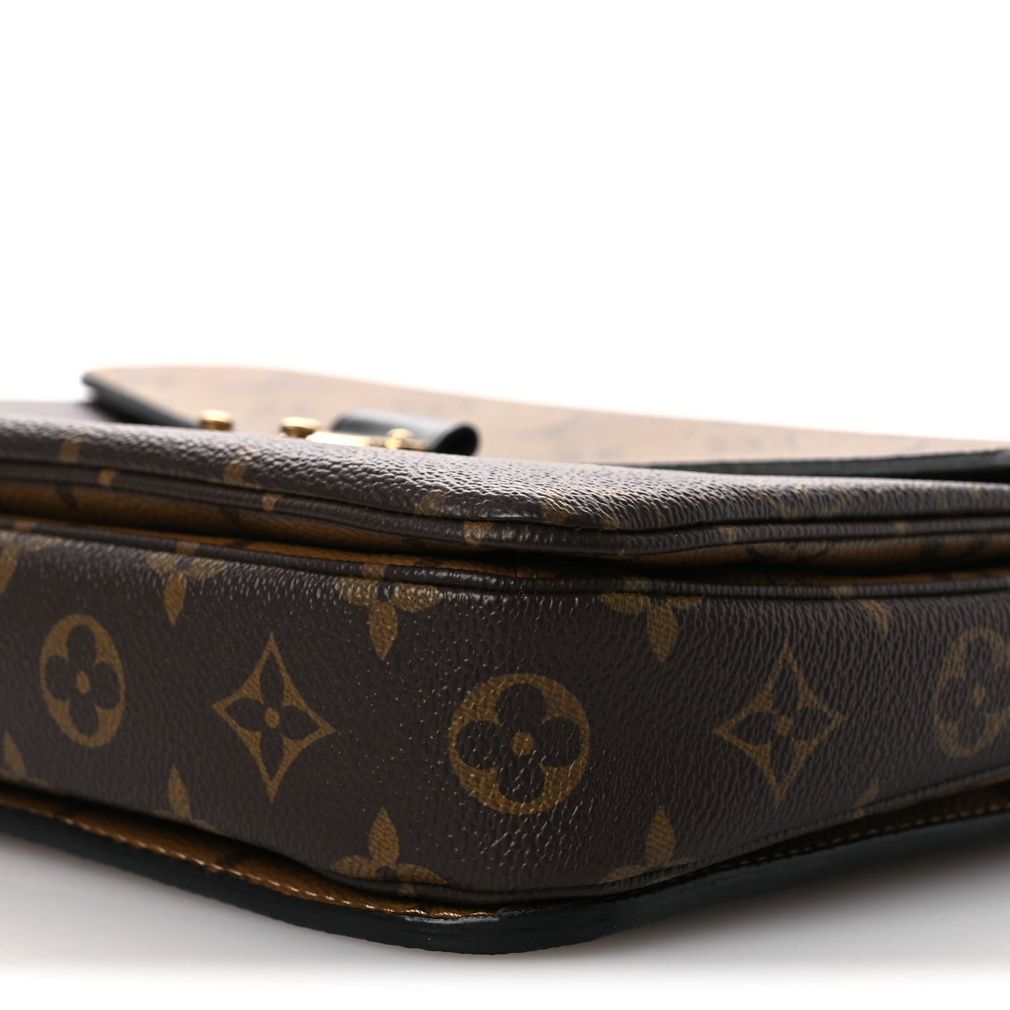 Reverse Monogram Pochette Metis