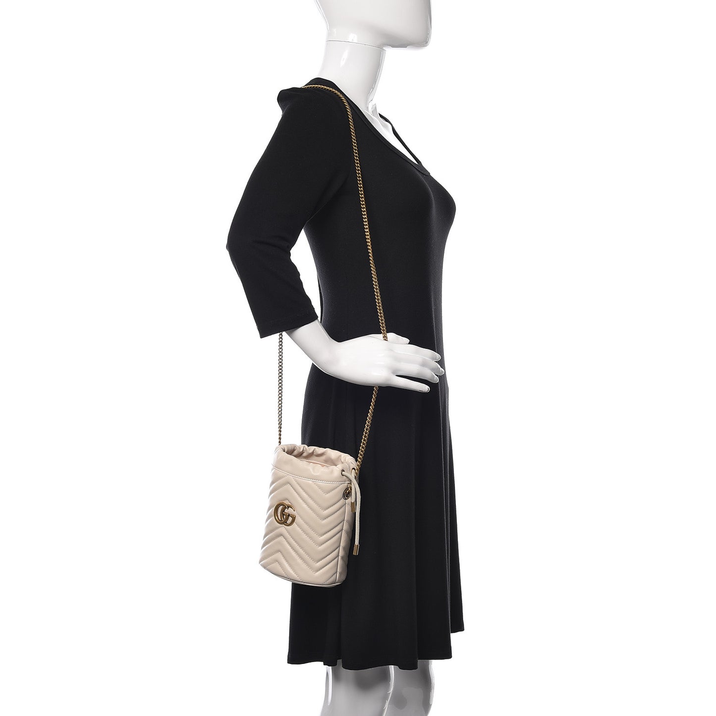 Calfskin Matelasse Mini GG Marmont 2.0 Bucket Bag White