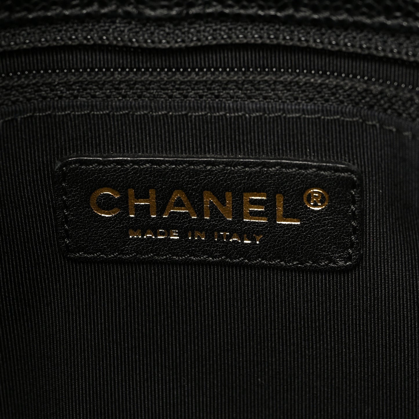 Caviar Quilted Grand Shopping Tote GST Black