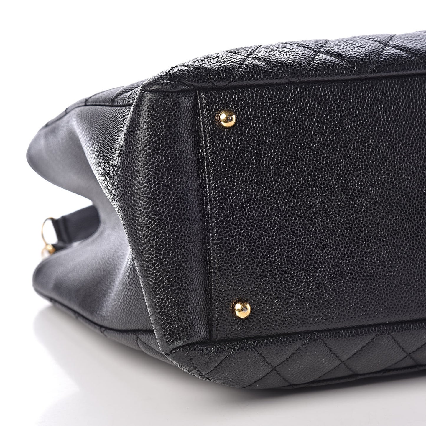 Caviar Quilted XL Grand Shopping Tote GST Black