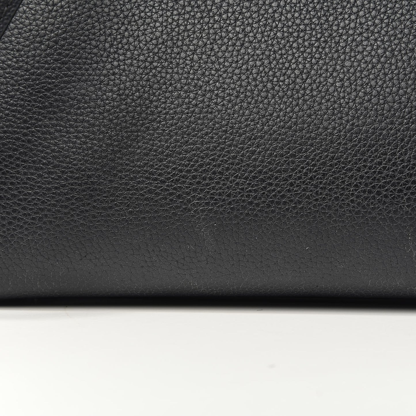 Calfskin Studded City Steamer MM Black