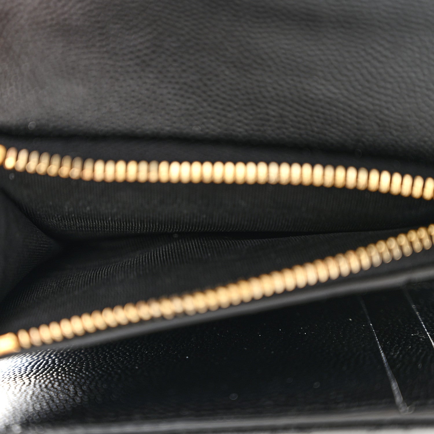 Saint Laurent Grain De Poudre Mixed Matelasse Triquilt Monogram Compact Tri Fold Wallet Black 6 of 10