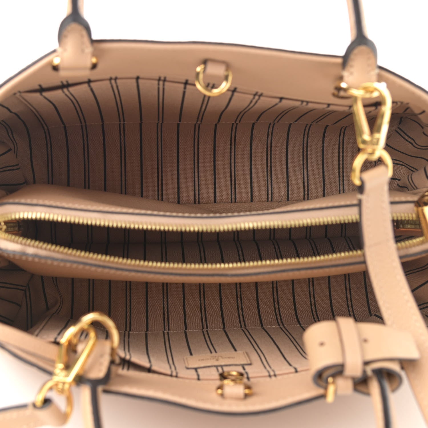 Louis Vuitton Empreinte Montaigne MM Dune 5 of 10