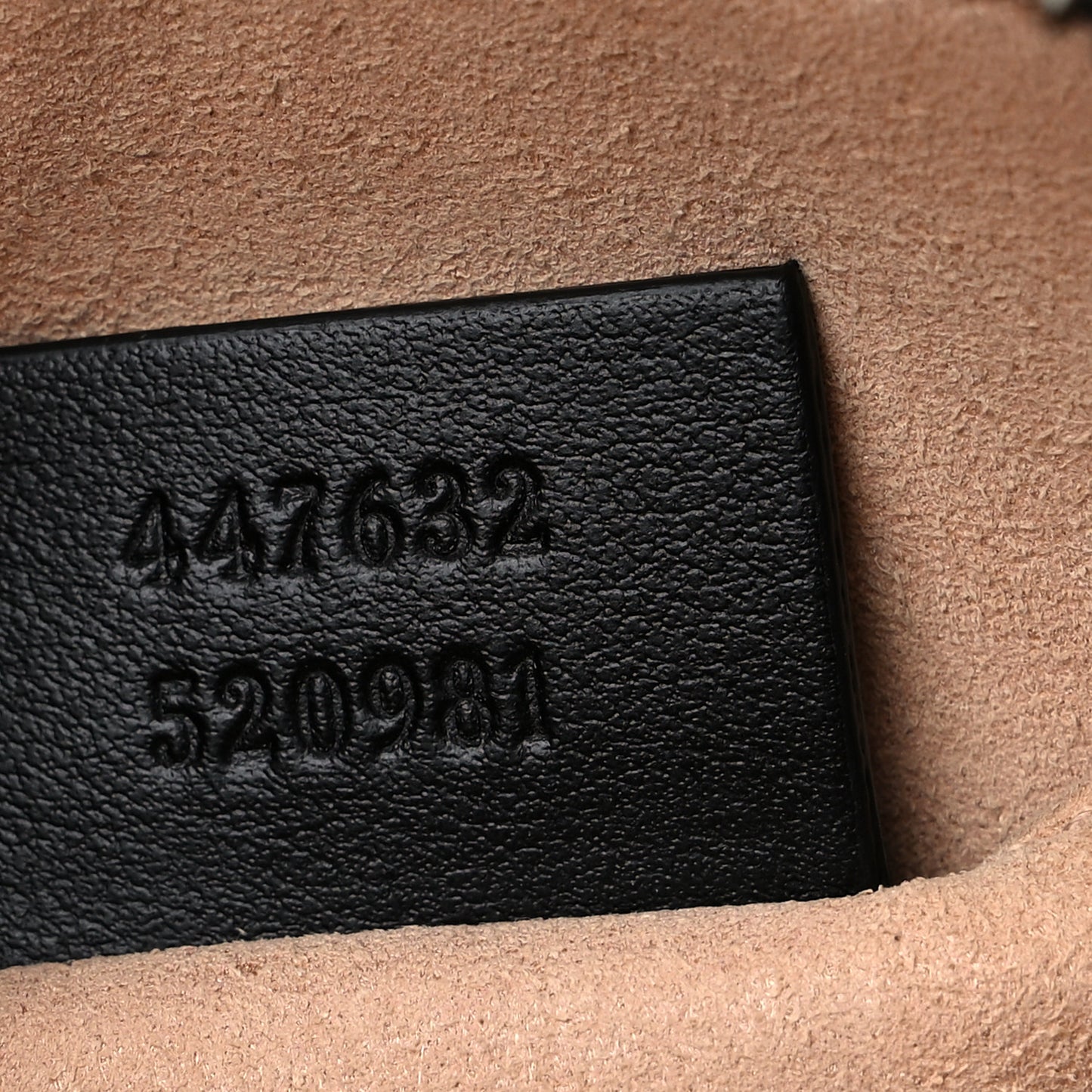 Calfskin Matelasse Small GG Marmont Chain Shoulder Bag Black