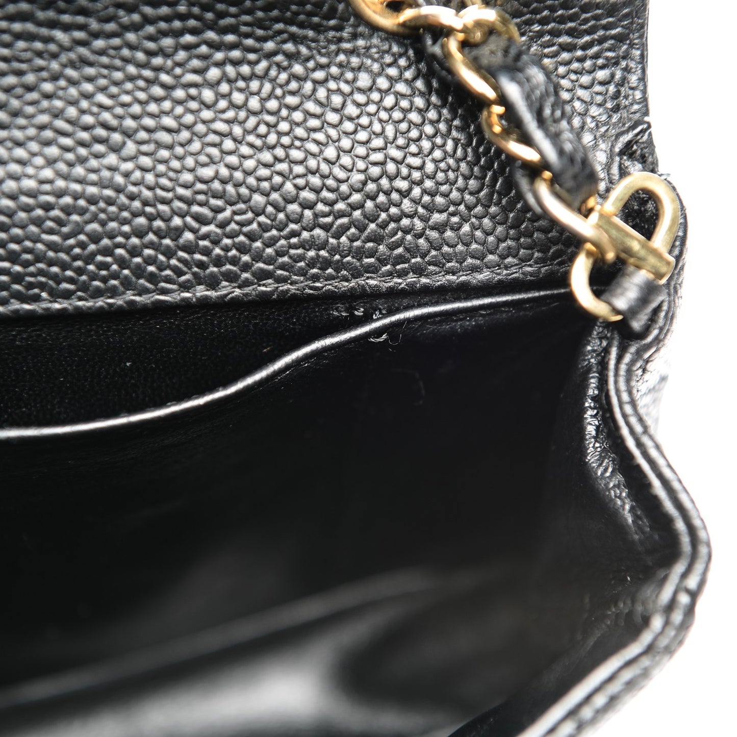 Caviar Quilted East West Flap Black
