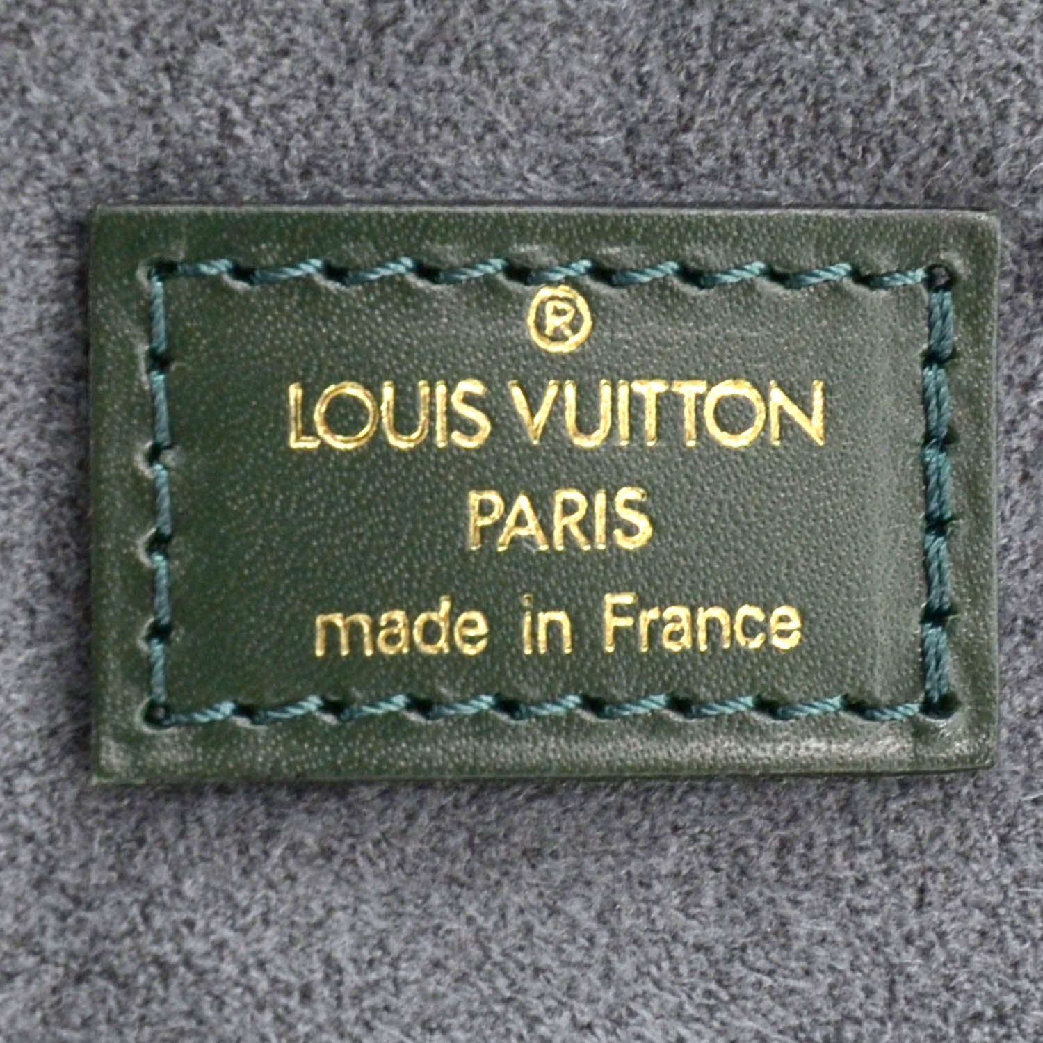 Louis Vuitton Taiga Helanga 1 Poche Green 5 of 7