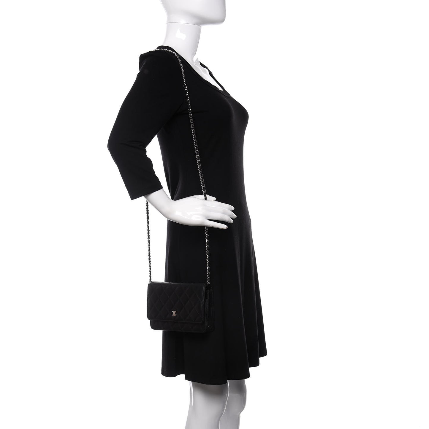 Lambskin Quilted Wallet On Chain WOC Black