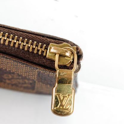 Louis Vuitton Damier Ebene Key Pouch 6 of 9