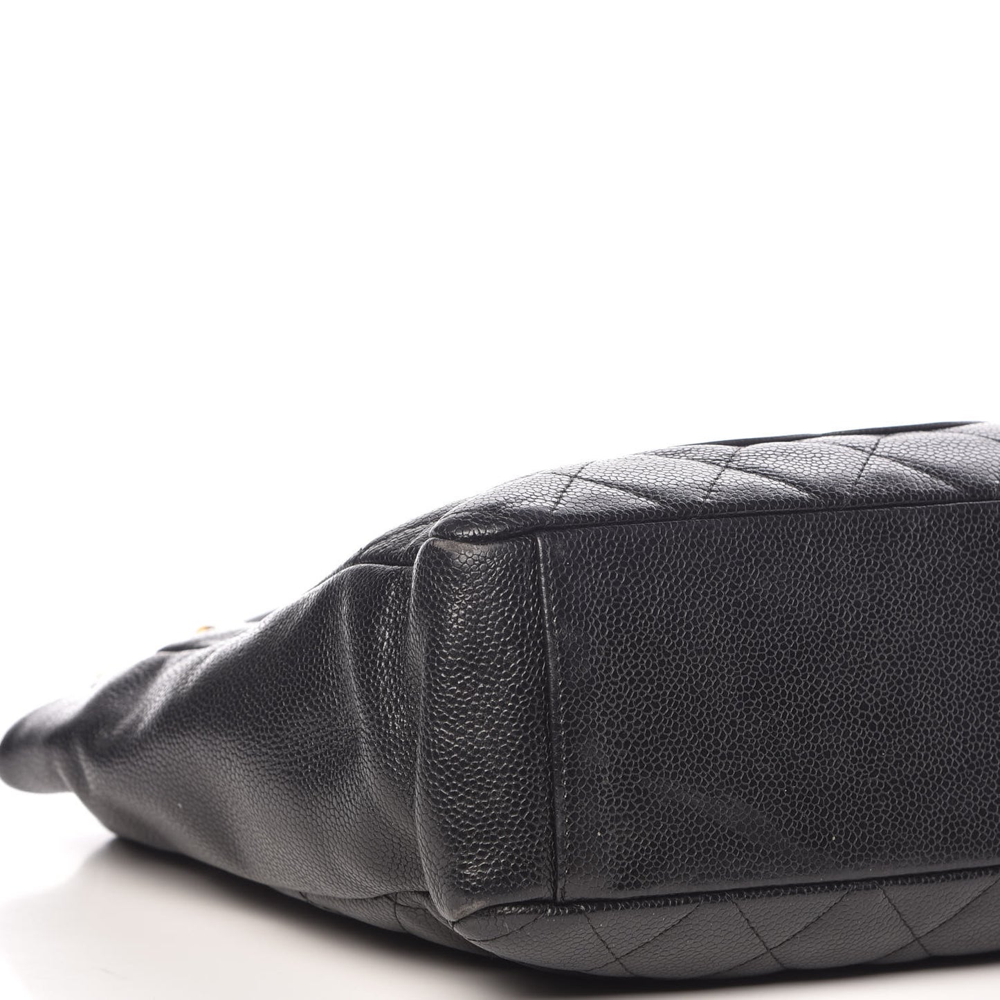 Caviar Quilted Petit Shopping Tote PST Black