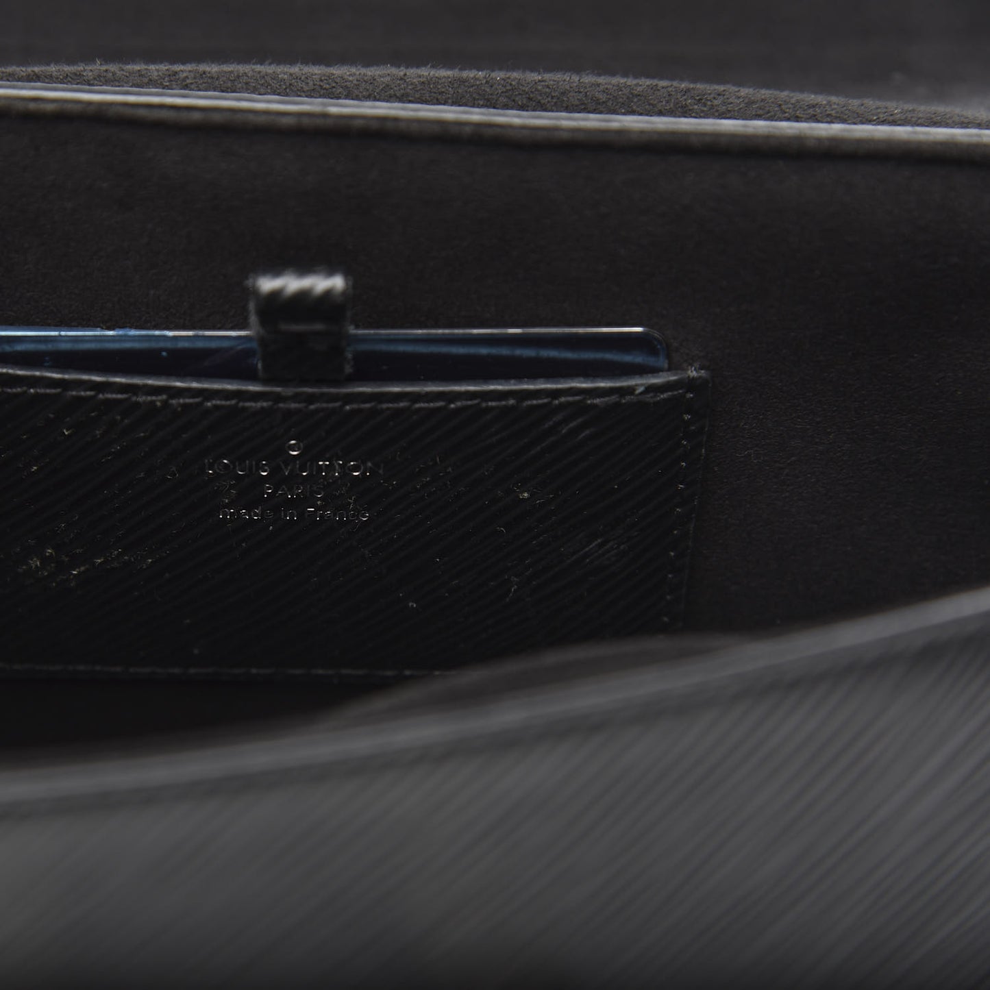 Epi Twist Shoulder Bag MM Black