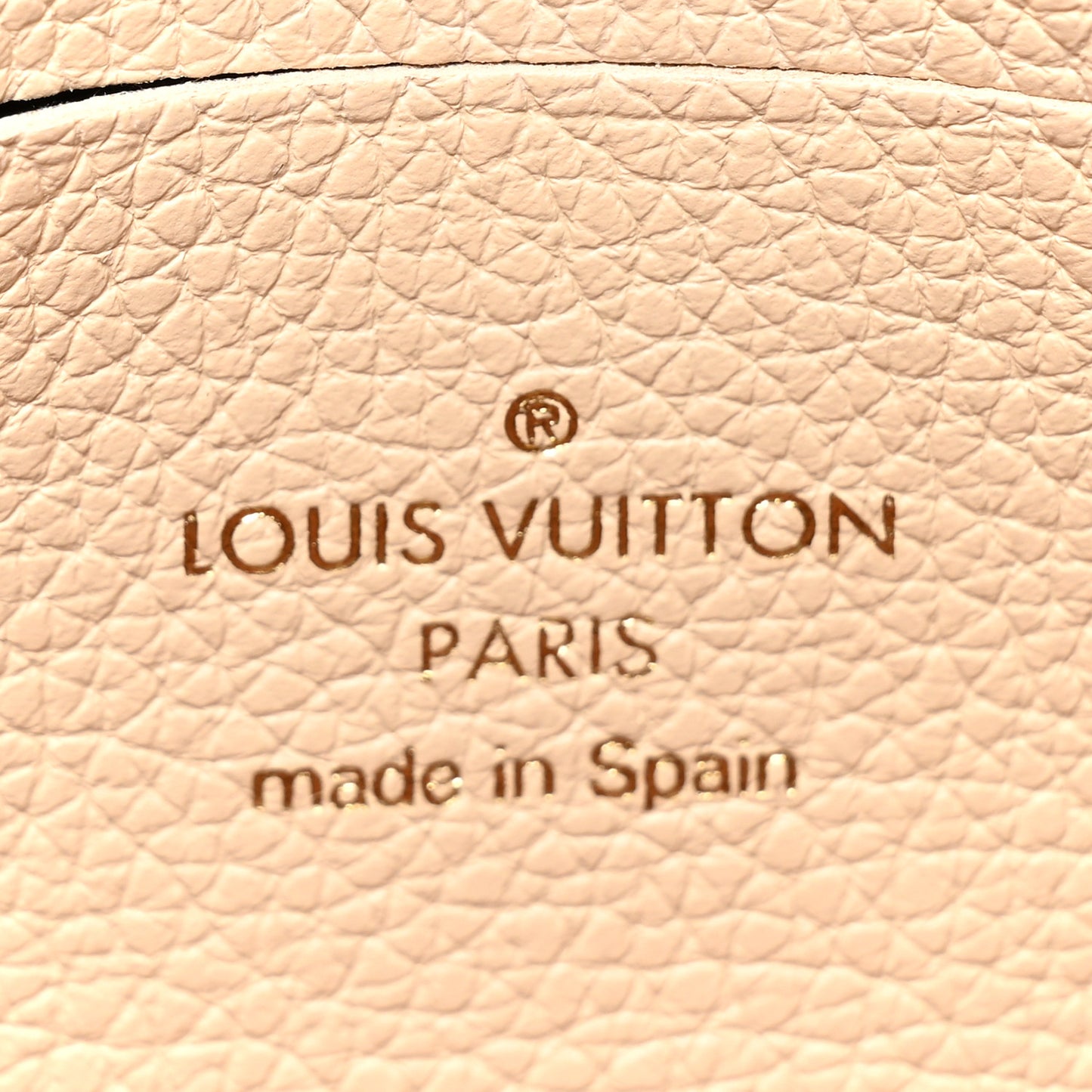 Soft Calfskin My Lockme Chain Pochette Chataigne