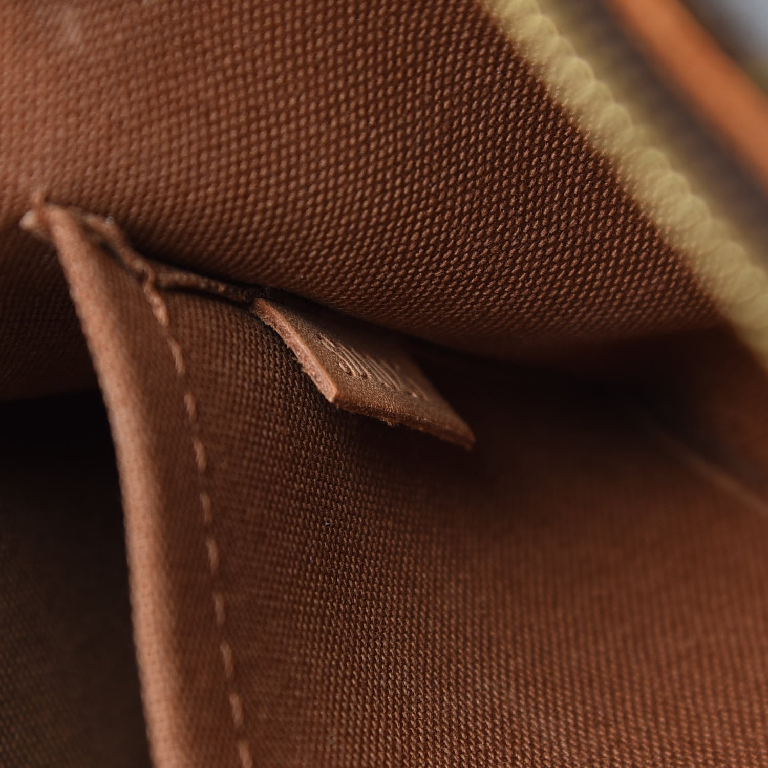 Louis Vuitton Monogram Popincourt 7 of 19