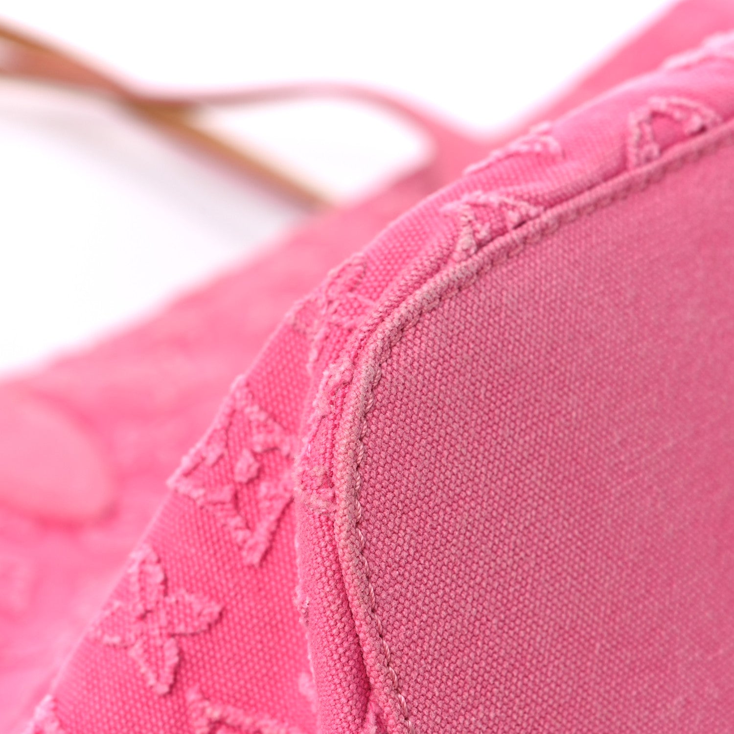 Louis Vuitton Monogram Denim Neverfull MM Rose 9 of 14