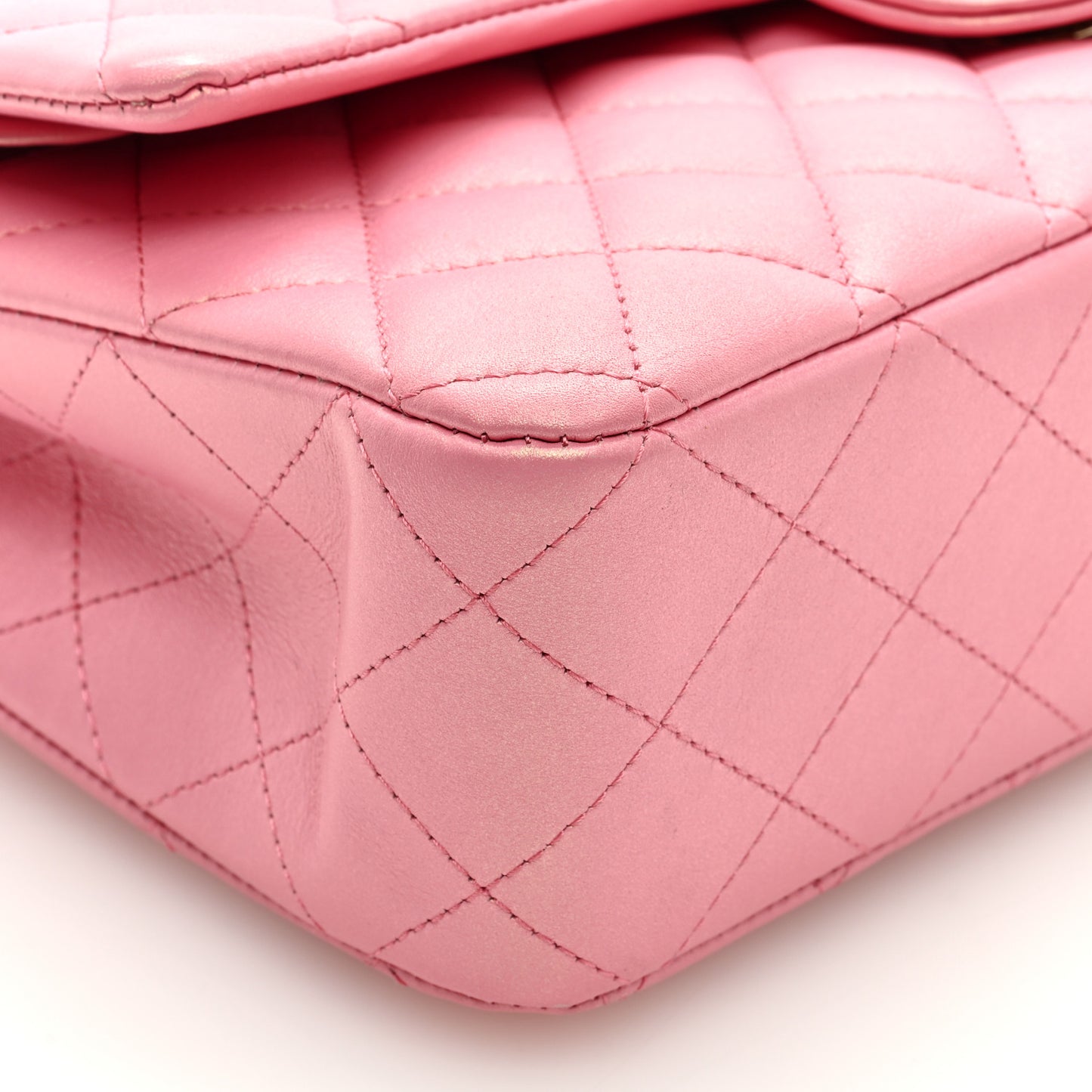 Iridescent Caviar Quilted Medium Double Flap Dark Pink