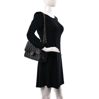 Chanel Caviar Quilted Jumbo Double Flap Black 2 of 9