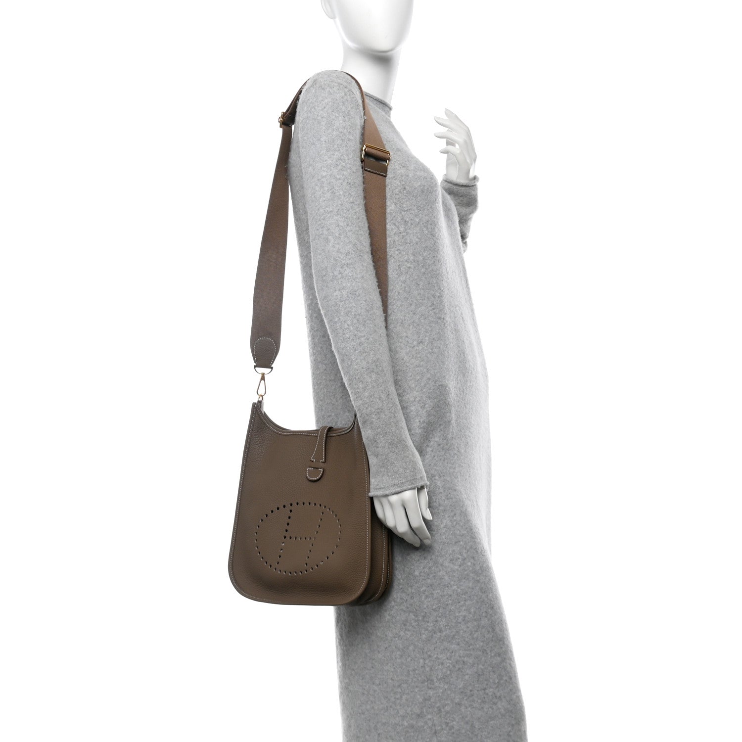 Hermes Taurillon Clemence Evelyne III PM  Etoupe 2 of 10