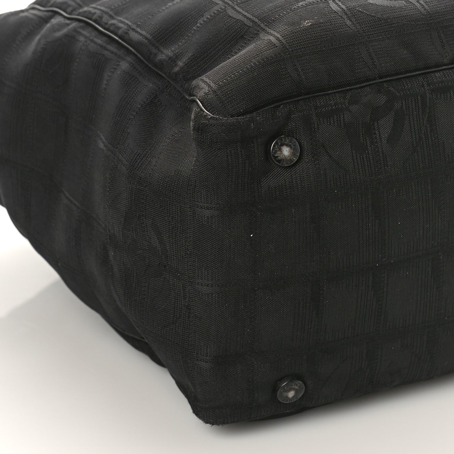 Nylon Medium Travel Tote Black