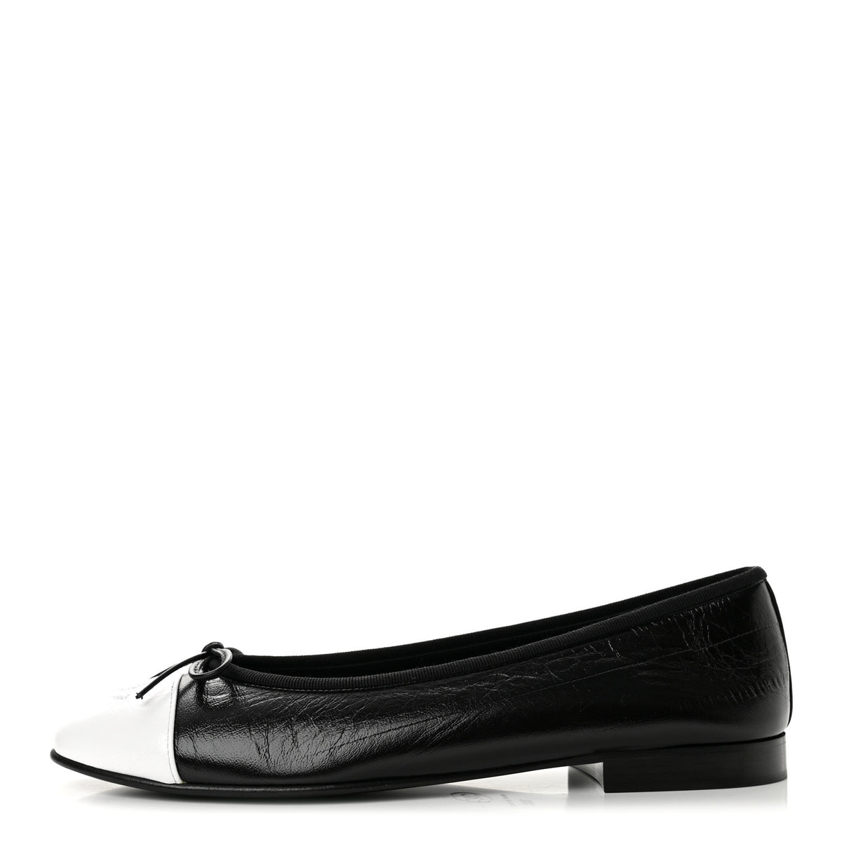Chanel Crumpled Shiny Lambskin CC Cap Toe Ballerina Flats 39 Black White 1 of 10