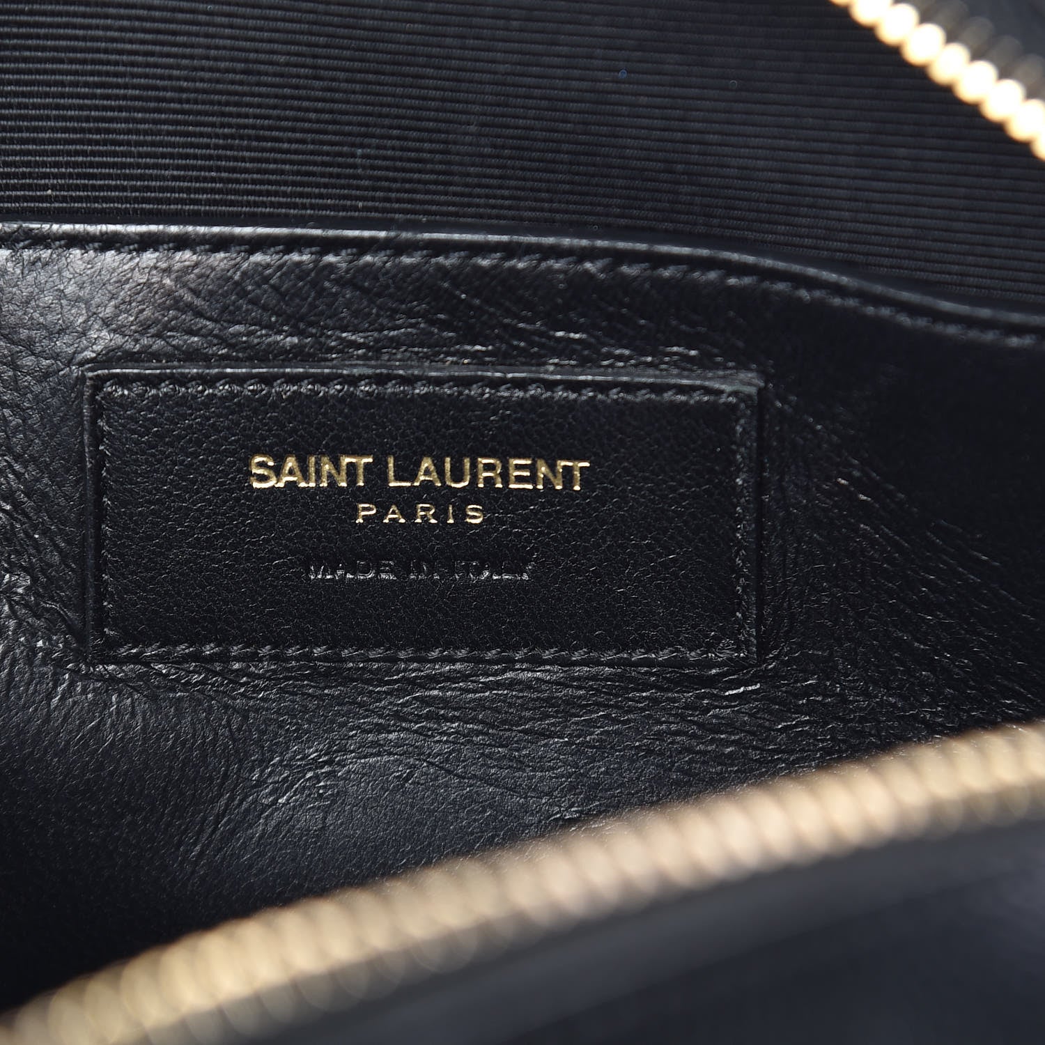Saint Laurent Grain De Poudre Medium Classic Monogram Camera Bag Black 6 of 9