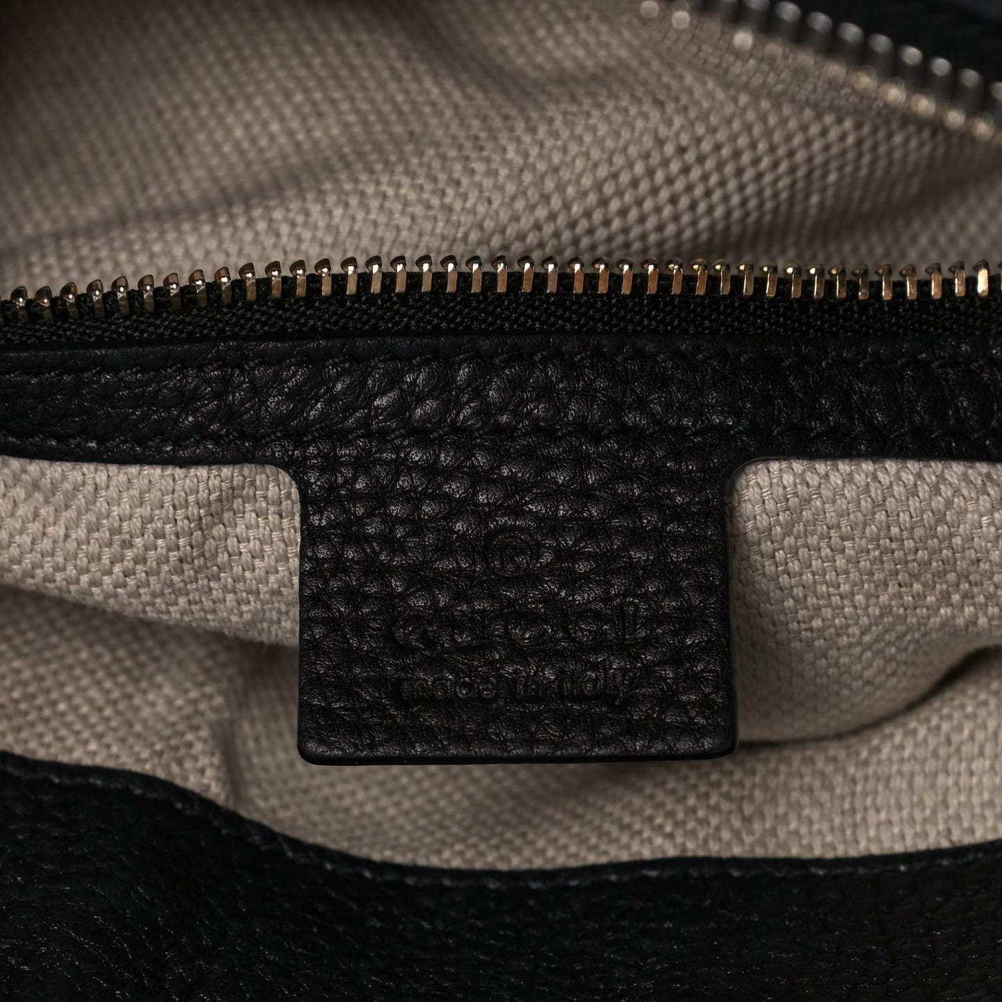 Pebbled Calfskin Large Soho Hobo Black