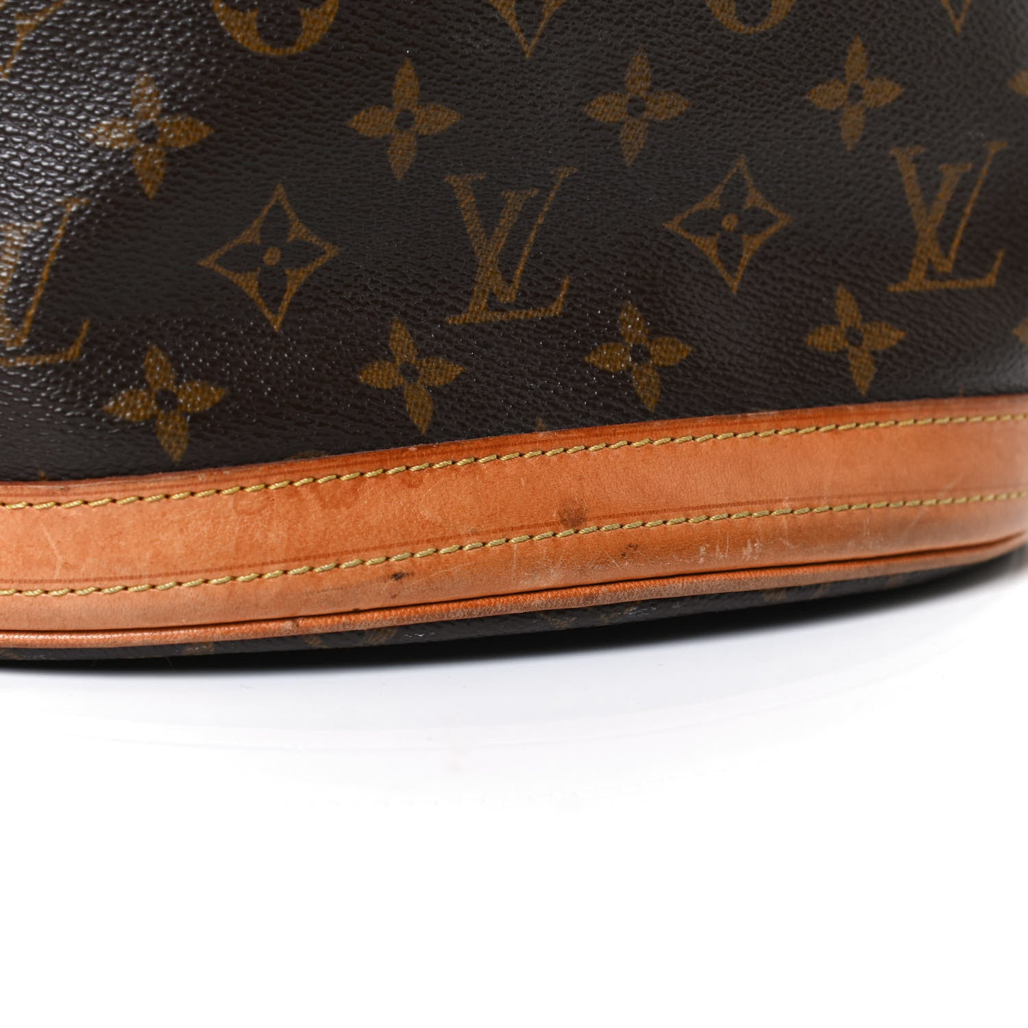 Louis Vuitton Monogram Petit Bucket 23 13 of 17