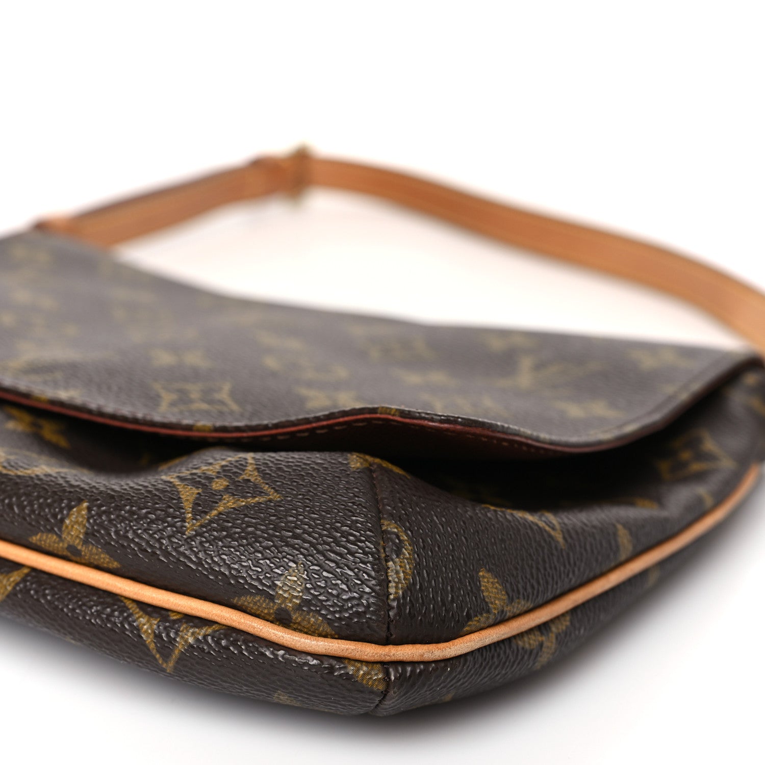 Louis Vuitton Monogram Musette Tango 8 of 8